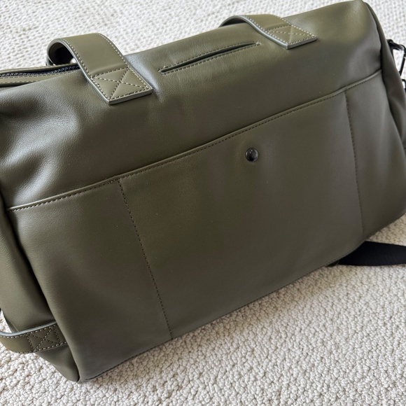 EUC Calpak Hue Duffle Bag - Moss - Picture 3 of 10